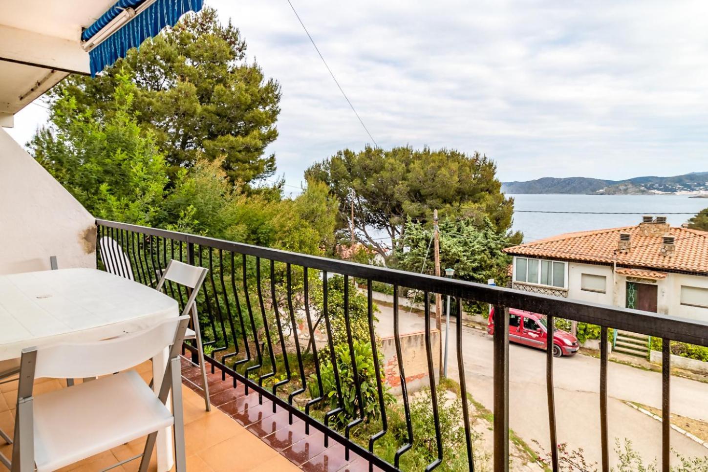 Carboneras 45 Apartamento Con Terraza Girona Exterior photo