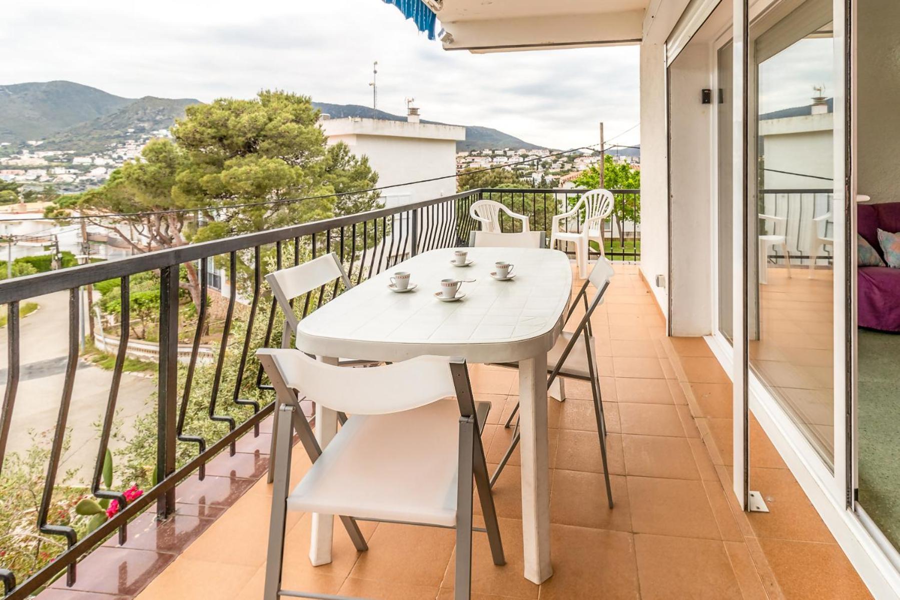 Carboneras 45 Apartamento Con Terraza Girona Exterior photo